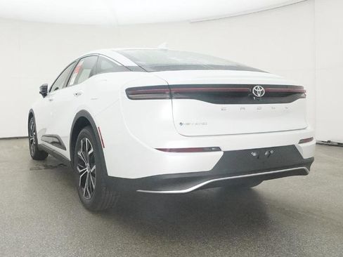 New 2026 Toyota Crown XLE image 75