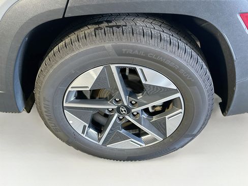 Used 2025 Hyundai Tucson SEL AWD/4WD image 11