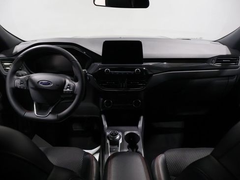 Used 2025 Ford Escape ST-Line AWD/4WD image 14