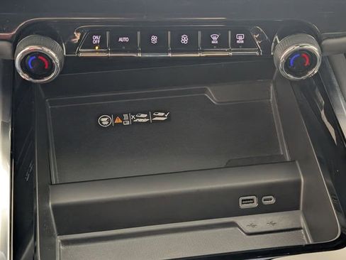Certified 2025 Chevrolet Tahoe Z71 AWD/4WD image 23