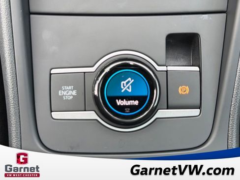 New 2026 Volkswagen Tiguan SE image 24