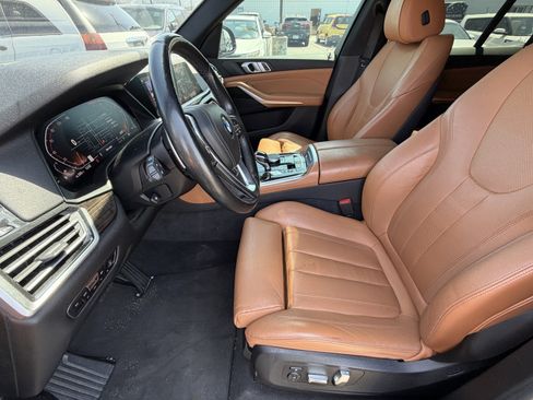 Used 2019 BMW X5 xDrive40i w/ Convenience Package image 11