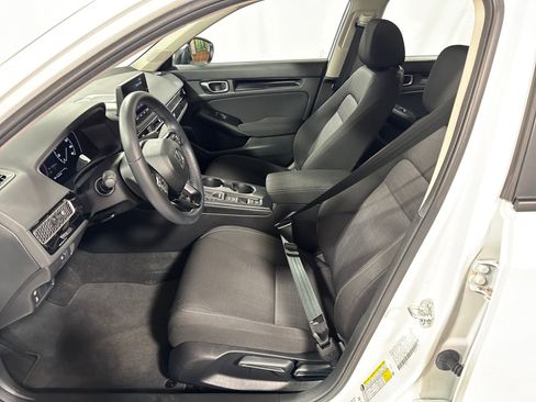 Certified 2024 Honda Civic EX image 3