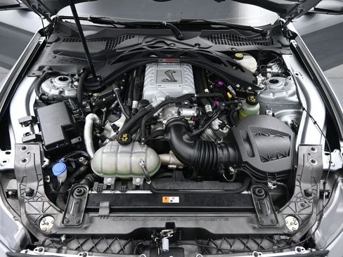 Used 2022 Ford Mustang Shelby GT500 w/ Technology Package RWD image 30