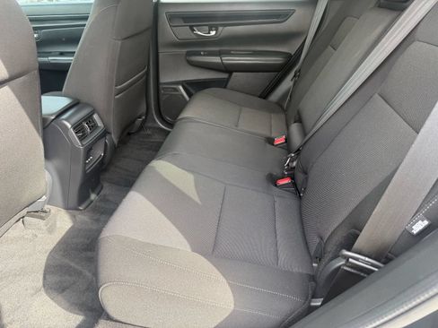 Used 2025 Honda CR-V EX image 27