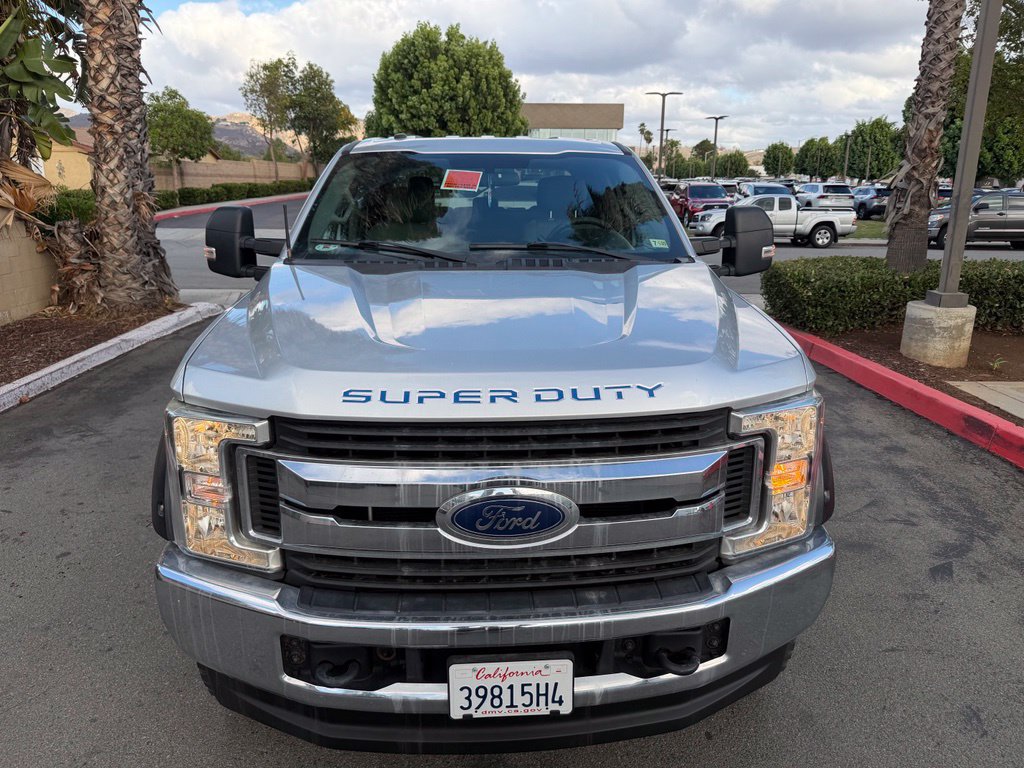 Used 2019 Ford F250 XLT AWD/4WD image 3
