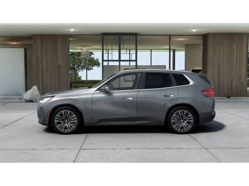 Used 2026 BMW X3 xDrive30i w/ Premium Package AWD/4WD image 4