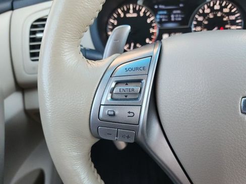 Used 2013 Nissan Altima 3.5 SL w/ Technology Pkg image 33