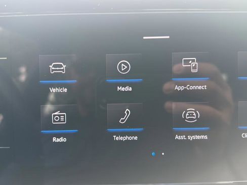 Used 2025 Volkswagen Jetta Sport FWD image 12