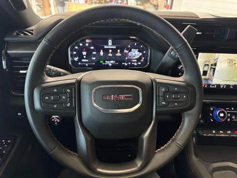 Used 2024 GMC Sierra 2500 AT4 w/ AT4 Premium Plus Package image 27