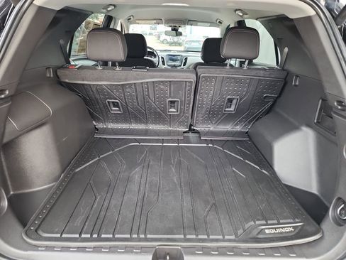 Used 2021 Chevrolet Equinox LT image 39