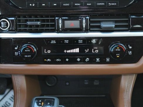 Used 2023 Nissan Pathfinder Platinum w/ Lighting Package (N93) image 22