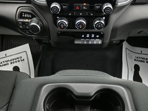 New 2026 RAM 1500 Big Horn AWD/4WD image 22