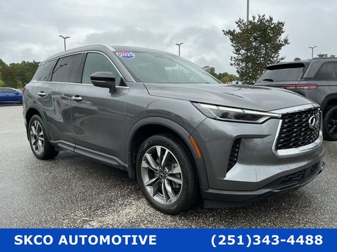 Used 2023 INFINITI QX60 Luxe w/ Performance Audio Package FWD image 7