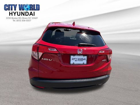 Used 2018 Honda HR-V EX image 4