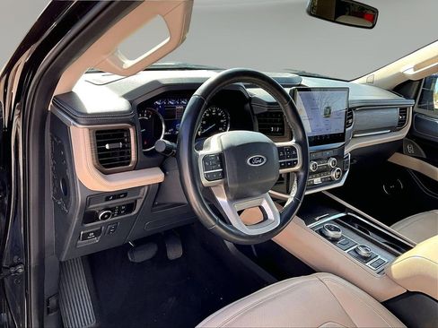 Used 2024 Ford Expedition Limited AWD/4WD image 22