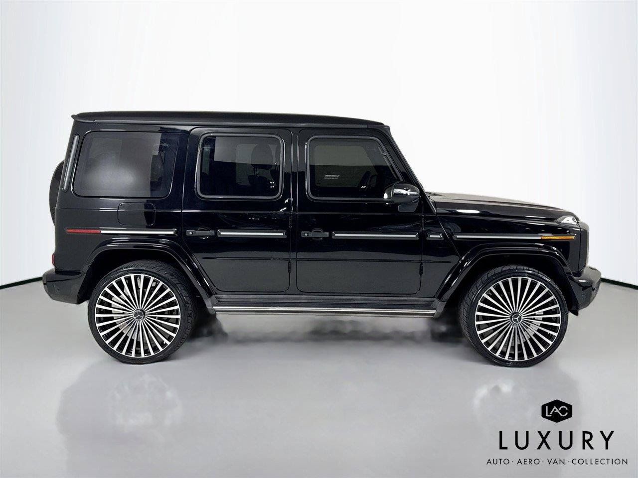 Used 2019 Mercedes-Benz G 550 w/ AMG Line image 3