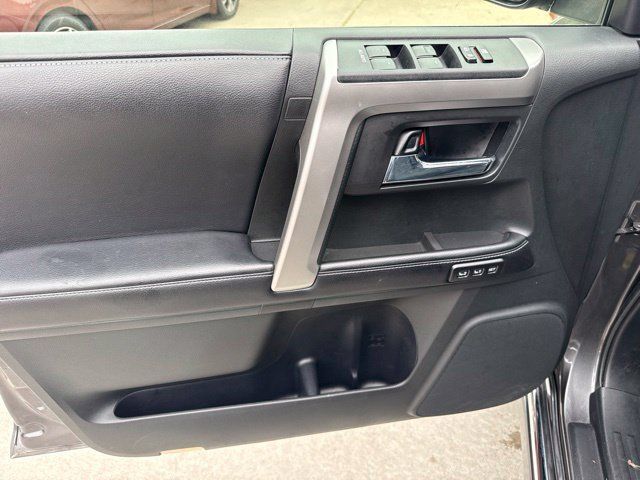 Used 2016 Toyota 4Runner Limited AWD/4WD image 11