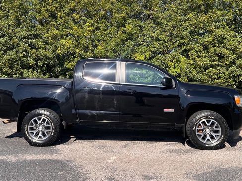 Used 2016 GMC Canyon SLE w/ All Terrain Package AWD/4WD image 9