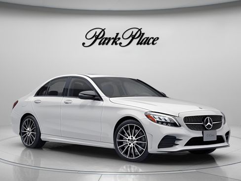 Used 2019 Mercedes-Benz C 300 Sedan image 31