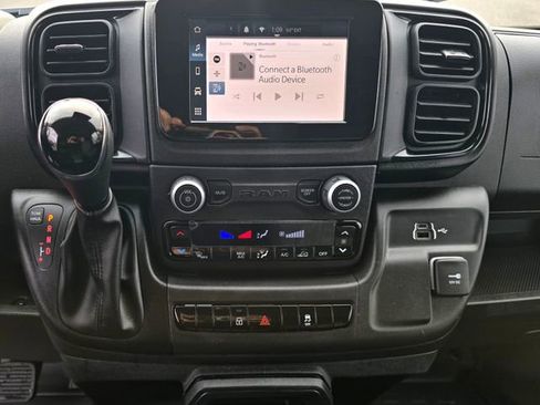 Used 2025 RAM ProMaster 2500 w/ Storage Group image 10