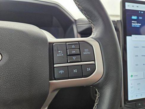 Used 2024 Ford Expedition Max Limited image 12