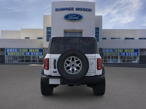 New 2025 Ford Bronco Badlands AWD/4WD image 5