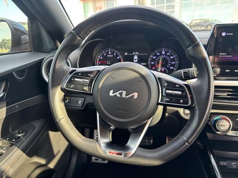 Used 2022 Kia Forte GT-Line w/ GT-Line Technology Package FWD image 12