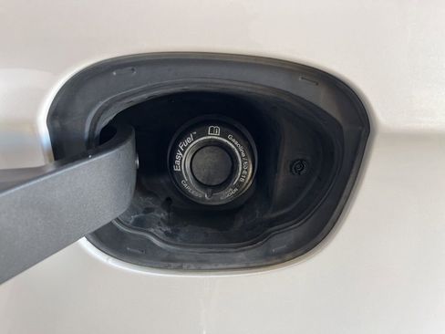 Used 2015 Ford Edge Titanium w/ Equipment Group 302A image 42