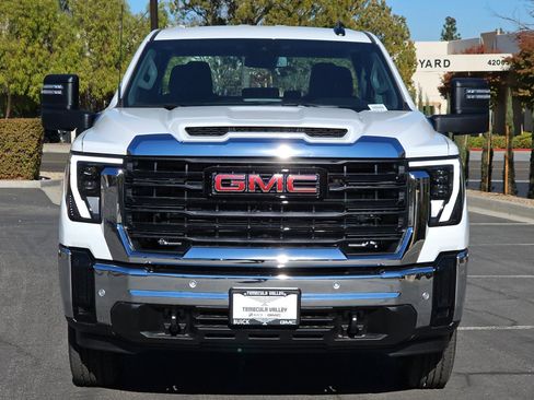 New 2025 GMC Sierra 2500 Pro w/ 1SA Pro Safety Plus Package image 4