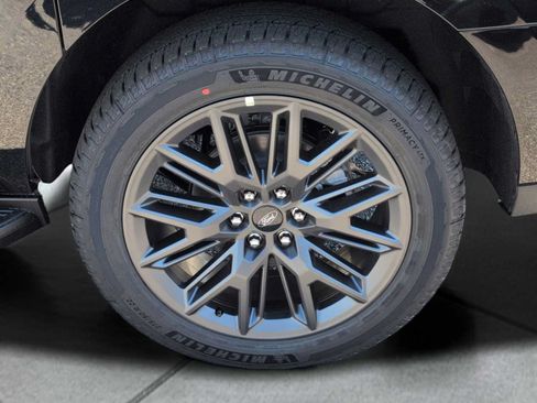New 2026 Ford Expedition Max Platinum w/ Stealth Appearance Package AWD/4WD image 17