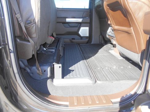 Used 2025 Ford F250 King Ranch w/ Chrome Package image 11