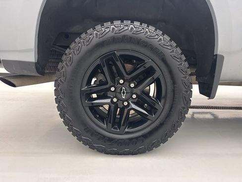 Used 2024 Chevrolet Silverado 1500 Custom Trail Boss image 11