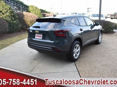 New 2026 Chevrolet Trax LS w/ LS Convenience Package image 10