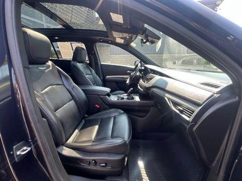 Used 2023 Cadillac XT4 Premium Luxury w/ Cold Weather Package AWD/4WD image 11