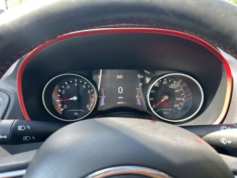 Used 2018 Jeep Compass Trailhawk w/ Navigation Group AWD/4WD image 24