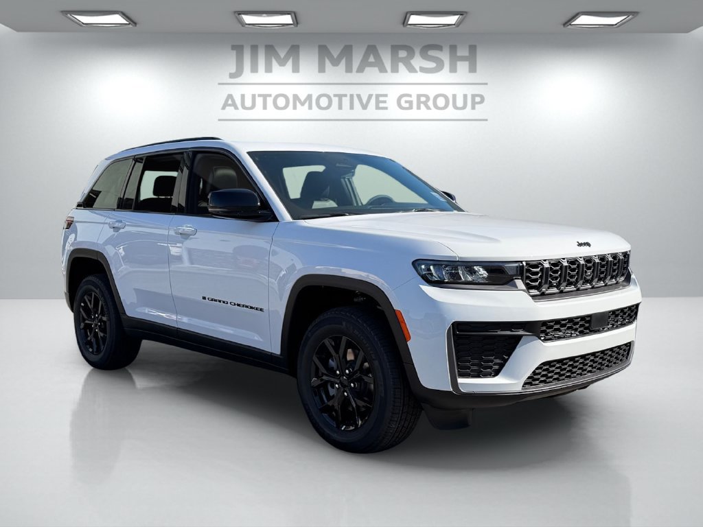 New 2026 Jeep Grand Cherokee Altitude AWD/4WD image 8