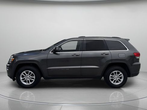 Used 2019 Jeep Grand Cherokee Laredo RWD image 5