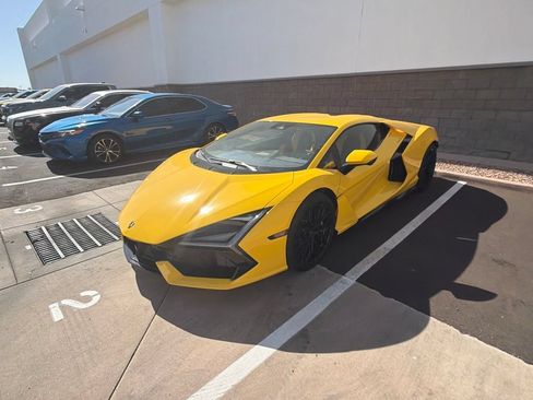 Used 2024 Lamborghini Revuelto AWD/4WD image 11