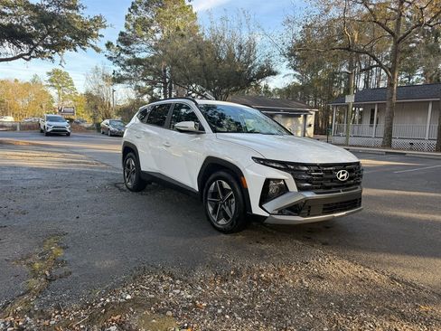 Used 2025 Hyundai Tucson SEL image 3