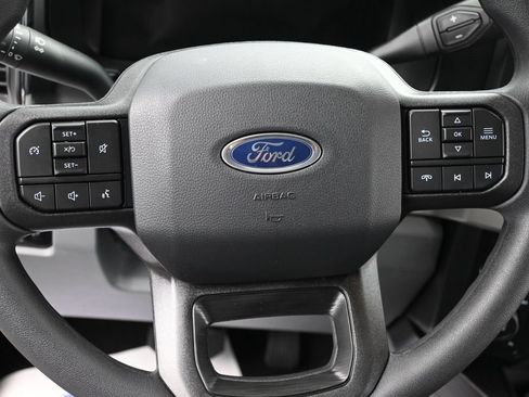 New 2026 Ford F250 XLT w/ XLT Premium Package AWD/4WD image 15