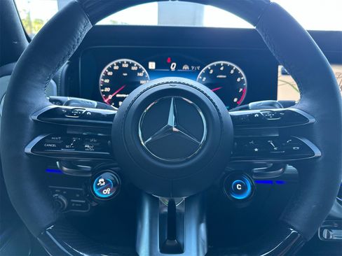 Certified 2025 Mercedes-Benz G 63 AMG 4MATIC image 28