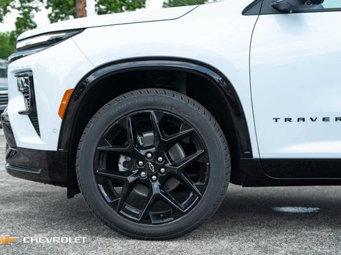 New 2026 Chevrolet Traverse RS FWD image 10