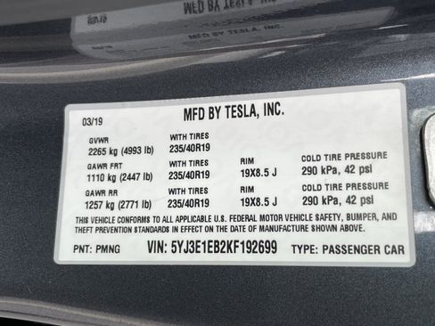 Used 2019 Tesla Model 3 Long Range image 35