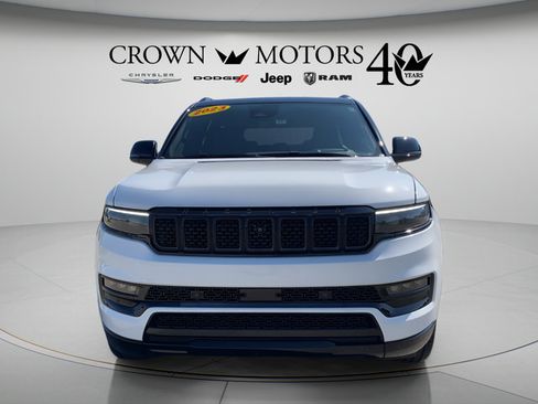 Used 2023 Jeep Grand Wagoneer Series II w/ Quick Order Packagew 28T AWD/4WD image 2