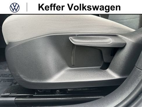 Used 2025 Volkswagen Taos S FWD image 13