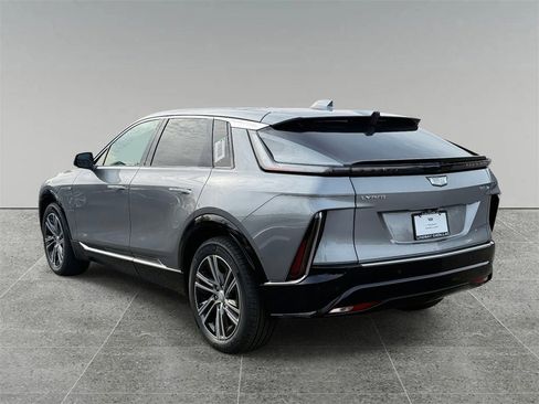 New 2026 Cadillac Lyriq Premium Luxury image 11