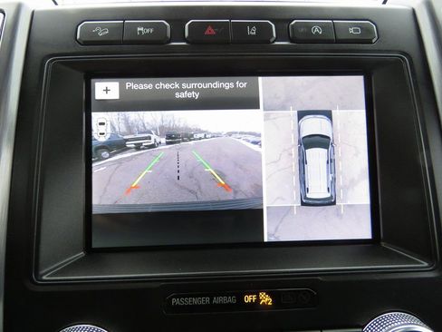 Used 2019 Ford Expedition Platinum image 28