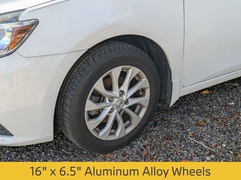 Used 2018 Nissan Sentra SV image 5