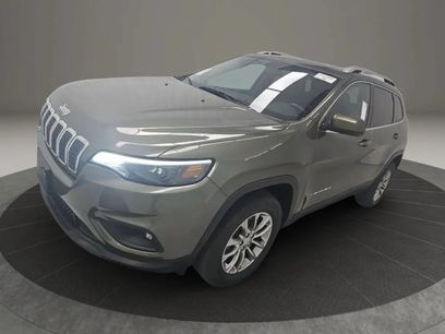 Used 2019 Jeep Cherokee Latitude Plus w/ Cold Weather Group